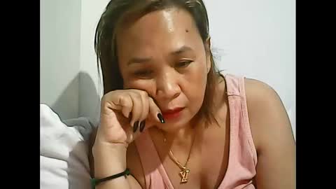 Snapshot of simplecity45 chatting on November 2025 11:37:01 PM Carolyn online show from November 2025 11:37:01 PM