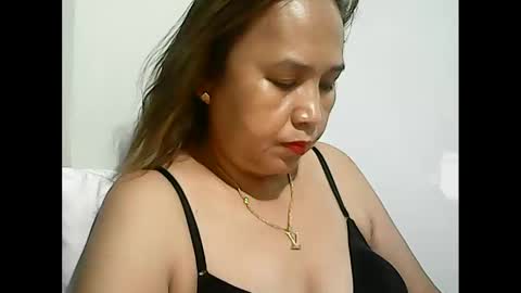 Snapshot of simplecity45 chatting on November 2025 05:40:01 AM Carolyn online show from November 2025 05:40:01 AM