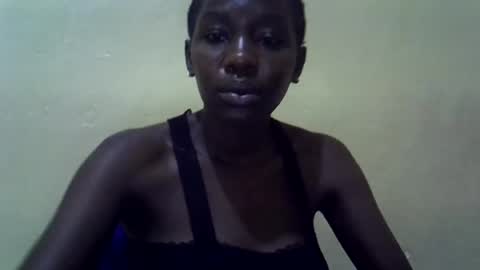 Snapshot of simplyloy33 chatting on June 2026 02:07:01 AM simplyloy33 online show from June 2026 02:07:01 AM