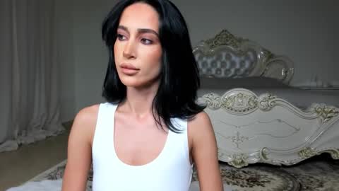 C online show from November 2025 08:55:01 PM