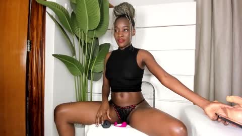 sincerre9_tara online show from February 2025 08:48:02 AM