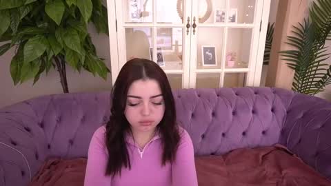 Kira online show from June 2026 12:51:01 PM