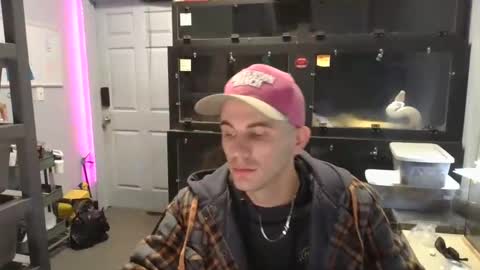 sinfullv online show from December 2024 06:06:01 PM