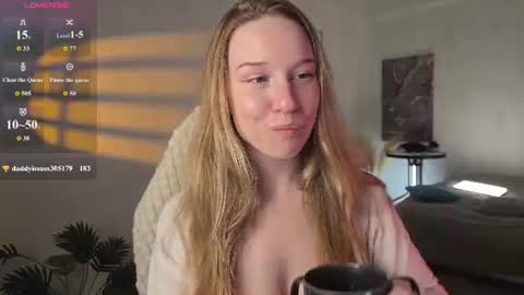 Snapshot of sinner_eve chatting on June 2026 03:26:01 AM Aurora online show from June 2026 03:26:01 AM