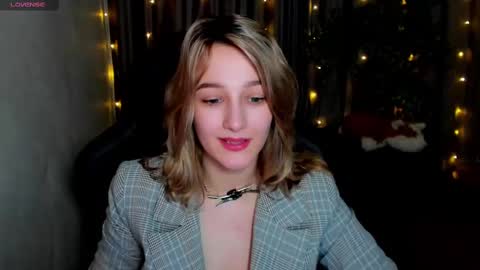 Sinty Noria online show from February 2025 04:47:02 AM