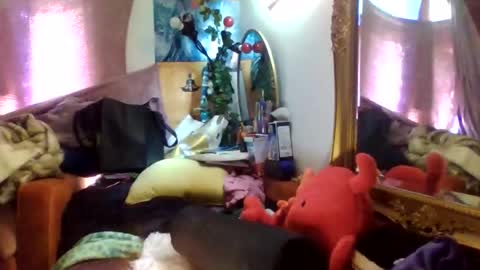 Siofra online show from September 2025 05:36:01 PM