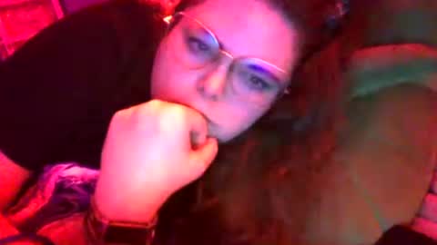 Siofra online show from July 2026 04:22:01 PM