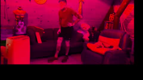 Snapshot of siphonophorstrings chatting on September 2025 03:06:02 AM Dustbunnyfoofoo online show from September 2025 03:06:02 AM