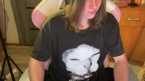 SirHumps online show from June 2026 06:57:01 PM