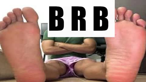 only foot                         worshipers here online show from October 2025 02:26:01 AM