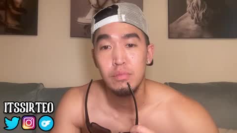 Snapshot of sir_teo chatting on February 2025 11:59:01 PM SIR TEO online show from February 2025 11:59:01 PM