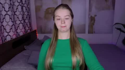 SirenaBloom online show from July 2026 05:22:01 AM