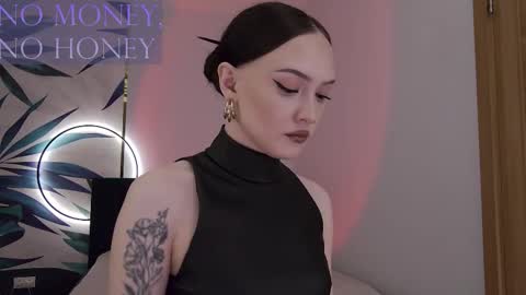 Goddess Sirena online show from March 2026 08:03:01 PM