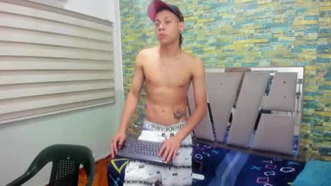 Snapshot of sirryant chatting on February 2025 07:23:02 PM SIR RYANT online show from February 2025 07:23:02 PM