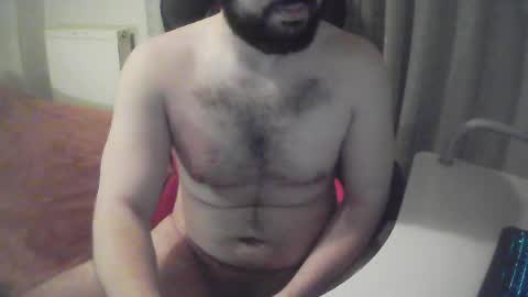 sissy_bear_ online show from April 2026 06:44:02 PM
