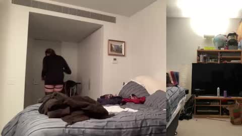 Snapshot of sissycdmish chatting on October 2025 01:28:01 PM SissyCDMish online show from October 2025 01:28:01 PM