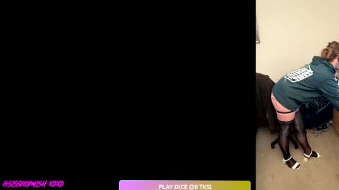 Snapshot of sissycdmish chatting on November 2025 03:47:02 PM SissyCDMish online show from November 2025 03:47:02 PM