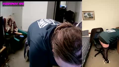 Snapshot of sissycdmish chatting on November 2025 04:18:02 PM SissyCDMish online show from November 2025 04:18:02 PM