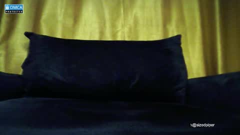 Snapshot of sizedpiper chatting on December 2025 04:38:01 PM Pvt is open. Drop thumbs up in satisfaction online show from December 2025 04:38:01 PM