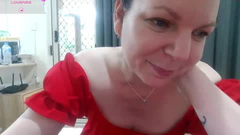 sizzlemewet online show from December 2024 04:34:02 AM