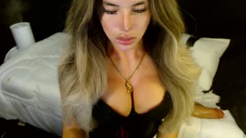 Snapshot of sizzling_cassie130 chatting on July 2026 01:08:01 AM Cassie online show from July 2026 01:08:01 AM