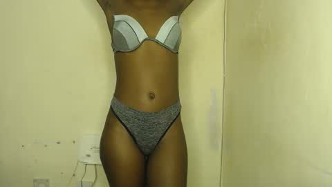 sizzly_ass online show from March 2026 03:17:01 AM