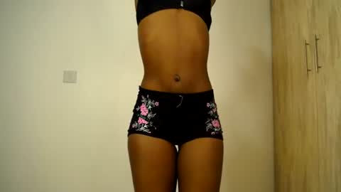 Snapshot of sizzly_ass chatting on June 2026 03:14:02 PM sizzly_ass online show from June 2026 03:14:02 PM