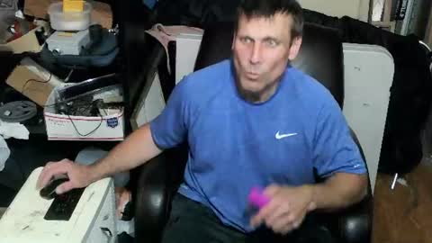 Snapshot of sizzzlenomics chatting on July 2026 04:47:01 AM SIZZZLENOMICS online show from July 2026 04:47:01 AM