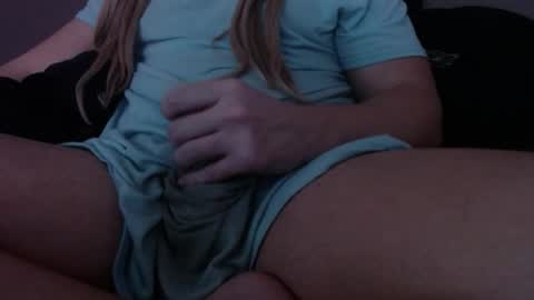 Snapshot of sk8r_girl chatting on November 2025 08:08:02 AM Anna online show from November 2025 08:08:02 AM