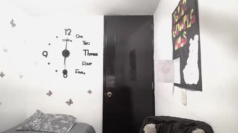 SKARLETH online show from February 2026 02:17:02 AM