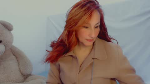 Arlett online show from January 2025 01:28:01 PM