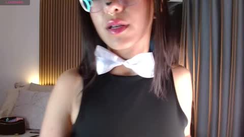 Skay  online show from October 2025 04:30:02 PM