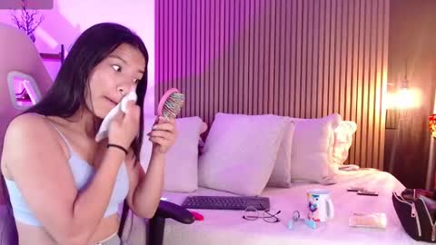 Skay  online show from November 2025 03:03:02 PM
