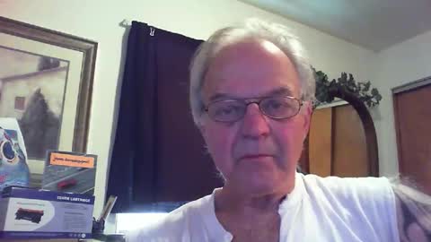 Snapshot of skeeeziks chatting on May 2026 04:36:01 PM skeeeziks online show from May 2026 04:36:01 PM