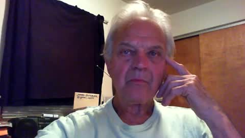 Snapshot of skeeeziks chatting on July 2026 02:50:01 AM skeeeziks online show from July 2026 02:50:01 AM