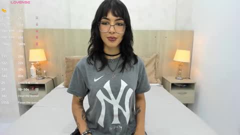 Emily Rojas online show from September 2025 07:36:01 PM