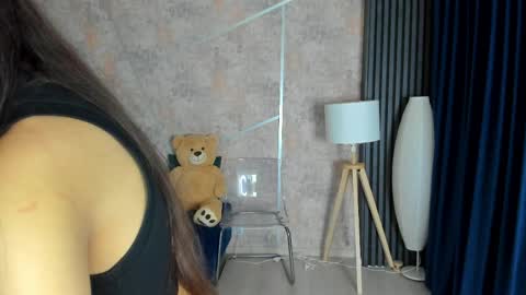 Eva online show from May 2026 07:54:02 PM