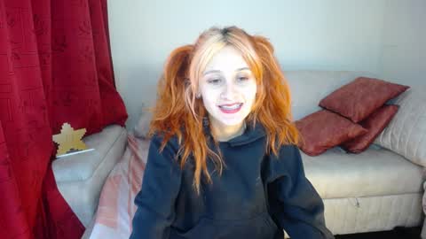 Snapshot of skinny_raven chatting on January 2025 01:22:02 AM Marion online show from January 2025 01:22:02 AM