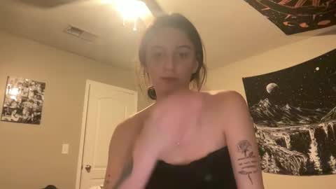 skinnyangel21 online show from March 2026 03:12:02 AM