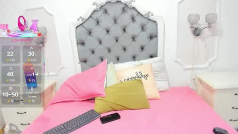 Snapshot of skinnygirl_28 chatting on February 2026 07:07:01 PM SkinnyGirl online show from February 2026 07:07:01 PM