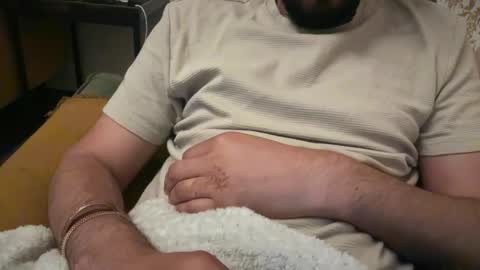Snapshot of skinnyguyfun chatting on April 2026 10:40:02 PM skinnyguyfun online show from April 2026 10:40:02 PM