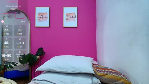 Snapshot of skinnyneighbour_ chatting on January 2025 06:15:02 AM Karla online show from January 2025 06:15:02 AM