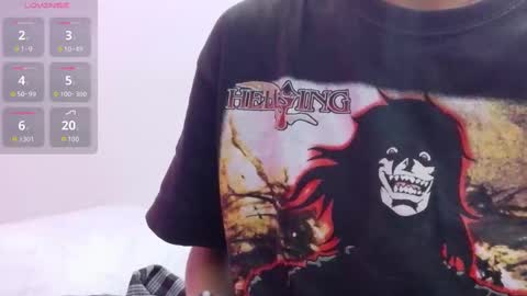 Snapshot of skinnyneighbour_ chatting on October 2025 02:45:02 AM Karla online show from October 2025 02:45:02 AM