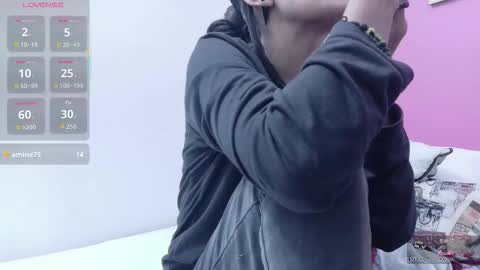 Snapshot of skinnyneighbour_ chatting on November 2025 03:17:01 AM Karla online show from November 2025 03:17:01 AM