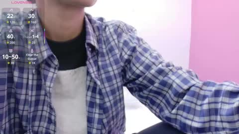 Snapshot of skinnyneighbour_ chatting on November 2025 03:07:01 AM Karla online show from November 2025 03:07:01 AM