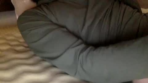 Snapshot of skinnypole6 chatting on February 2025 07:54:01 PM skinnypole6 online show from February 2025 07:54:01 PM