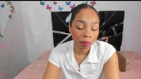 SAMANTHA  online show from November 2025 07:08:02 AM