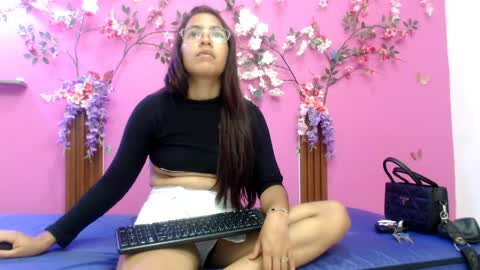 sofia online show from April 2026 03:15:01 AM