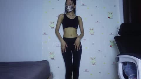 skinnythai4u online show from May 2026 11:16:02 AM