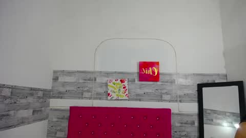 Snapshot of skinnyy_andtight chatting on April 2026 07:31:02 PM Alexa online show from April 2026 07:31:02 PM